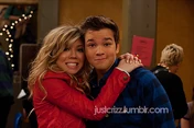 Nathan and Jennette hug