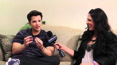 "iCarly" Interview - "iBattle Chip" Episode - Nathan Kress, Jennette McCurdy, Noah Munck