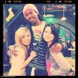 Jennette, Miranda, and Boog!e on-set