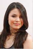 ImgMiranda Cosgrove3