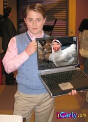 205px-Nevel with his laptop.jpg