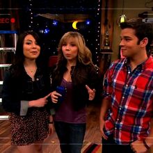 Gallery Itoe Fat Cakes Icarly Wiki Fandom Sam has been trouble free for 10 days and as her reward she gets a golden ticket to visit the canadian fat cake factory in vancouver. gallery itoe fat cakes icarly wiki