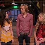 Irocked The Vote Icarly Wiki Fandom Em icarly havia um episodio em que wade collins estava ele sempre dizia futricado e bocal, e em varios sites diziam que futricado queria dizer que era uma pessoa vitima de fofoca.e que bocal dizia. irocked the vote icarly wiki fandom