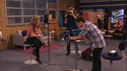 ICarly-4x10-iOMG-icarly-21409554-1280-720