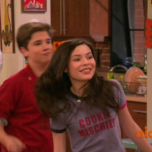 Penny Tees Icarly Wiki Fandom