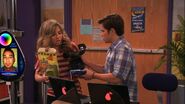 ICarly-4x10-iOMG-icarly-21409385-1280-720