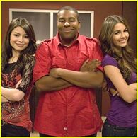 I-party-victorious-kenan-thompson