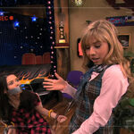 Icarly frozen head full episode top