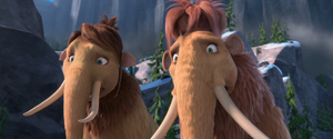 Ice Age Continental Drift Ellie and Peaches Shocked