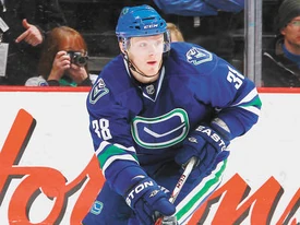 Victor Oreskovich canucks