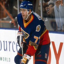 Ryan Graves (ice hockey) - Wikipedia