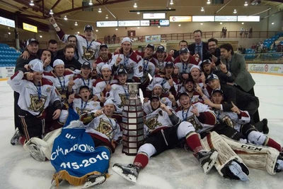 2016 BCHL champs West Kelowna Warriors