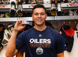 Indigenous hockey player Ethan Bear makes NHL debut with great fanfare