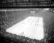 Montreal-Forum-BW-500 (1)