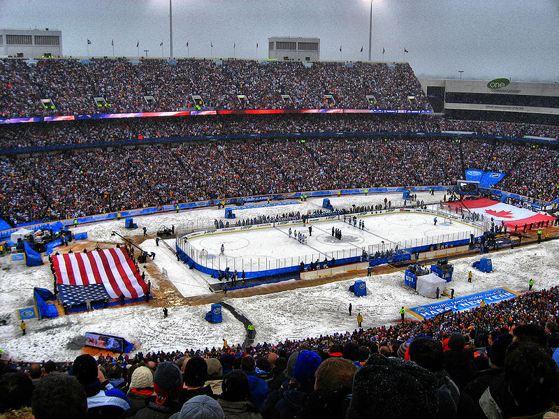 Paul Lukas on X: NHL Winter Classic uniform recap: 2010 featured the  Flyers and Bruins.  / X