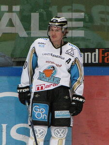 Helminen Dwight Pelicans 2011 1