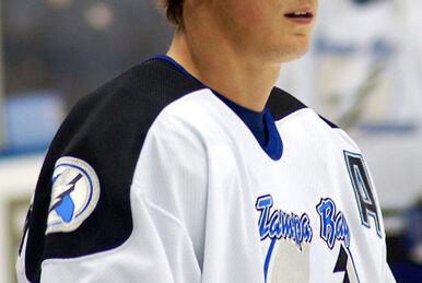 After 10-game absence, Lightning captain Lecavalier back tonight - NBC  Sports