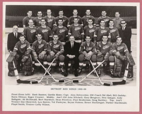 1965-66 Memphis Wings @ St. Louis Braves CPHL Hockey Program - EX