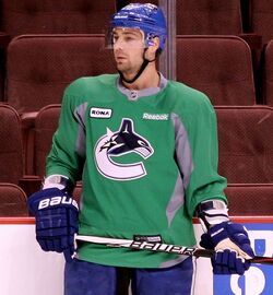 Chris Higgins (6825576504) (cropped2)