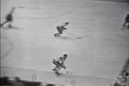 1961-Jan7-ORee beats Horton.gif (4.78 MB) Willie O'Ree dekes Tim Horton, January 7, 1961.