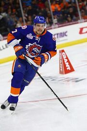 Devon Toews (32600001085)