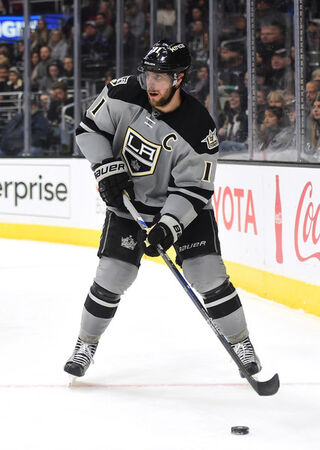 Kopitar deals captain jersey