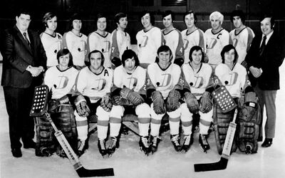 1971-72 Devils team photo