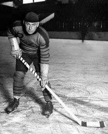 HERB DRURY 1930-31 PHILADELPHIA QUAKERS NHL HOCKEY PHOTO