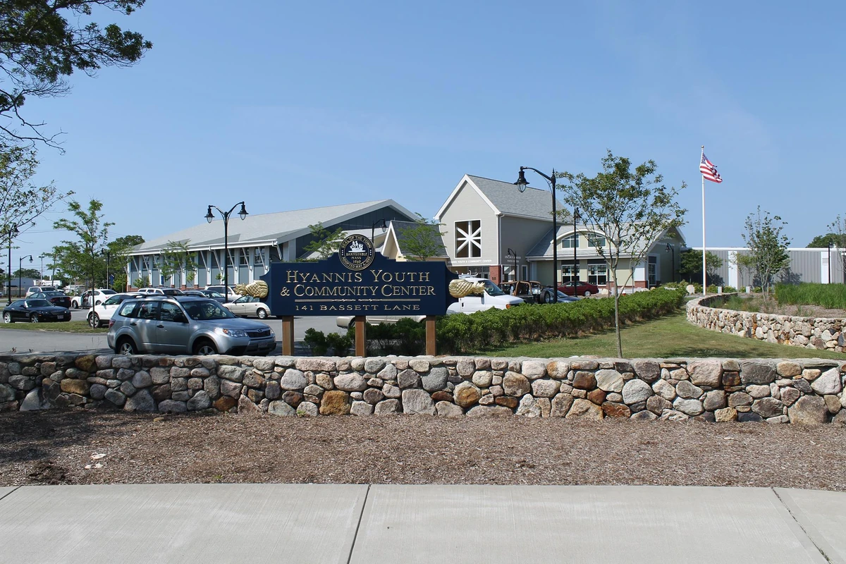 Hyannis Youth and Community Center Ice Hockey Wiki Fandom