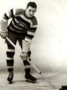 Weiland with the Ottawa Senators
