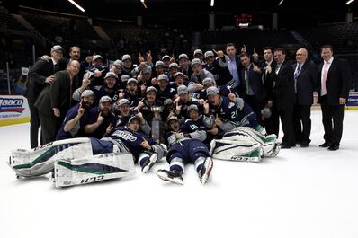 2017 WHL champs Seattle Thunderbirds