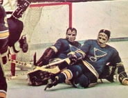 Barclay Plager wore a goalie mask to protect his broken nose during the 1970-71 season.