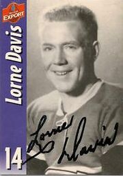 Lorne Davis