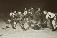 Dave Kerr foils #14 Doug Bentley, February 9, 1941.