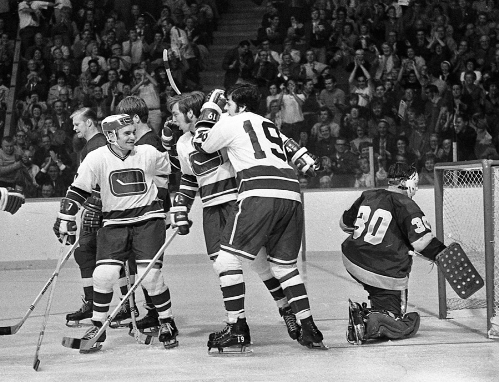 Vancouver Canucks 1969-70 roster and scoring statistics at