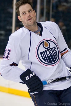Mike Comrie in 2009