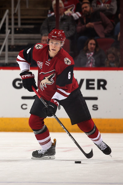 Arizona Coyotes - OFFICIAL: Jakob Chychrun signs an entry-level