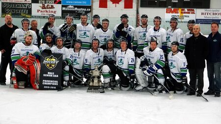 South East Prairie Thunder 2016 Manitoba Senior AAA champions