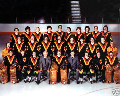 1979-80 Vancouver Canucks Team Issued Media Official Photo BLIGHT SMYL  LINDGREN+
