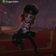 Demi blowing a kiss (to the audience) while crouching via the drink glitch.