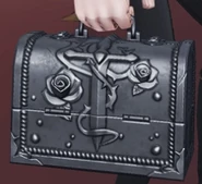 HamletMakeupBox.jpg (32 KB) Appearance of the Hamlet Costume Makeup Box.