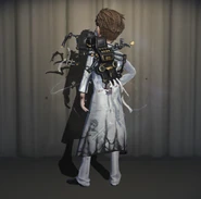 Coffee Pot with its matching costume Editor-in-chief