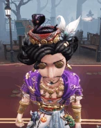 HillPigeonCobraSnake.gif (9.19 MB) Closeup of the cobra snake.