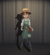 GardenerDance.gif (7.77 MB) Gardener