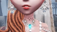 The costume's effects on her jewelry