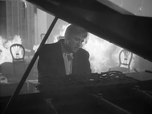 Laird Cregar from the 1945 film Hangover Square, which this costume is based on