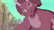 Tria (voiced by Jessica Gee)