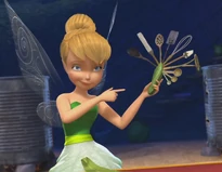 Ohyeahtinkerbellisthebest.jpg (467 KB)