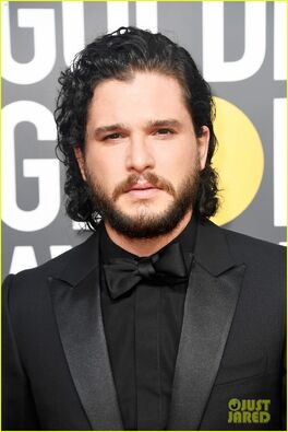 Kit-harington-joins-emilia-clarke-at-golden-globes-2018-03