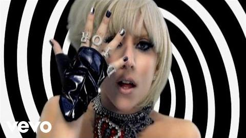 Lady Gaga - Paparazzi